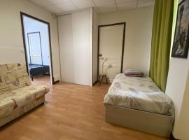 Appartement pour 2 à 3 personnes, ξενοδοχείο σε Chef-Boutonne