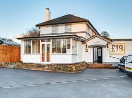 The Commodore Hotel, Hotel in Nottingham