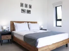Silver Cozy Getaway - 3 Pearls Pool Retreat