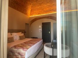 Lilases Boutique House & Garden, pet-friendly hotel in Mora