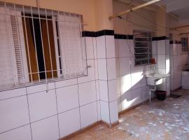 Casa 5 minutos do centro de Bernardo do Campo e Piraporinha، فندق في ساو برناندو دو كامبو