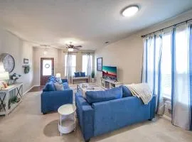Cozy Home - Seaworld, Six Flags, BMT Cup, Lackland