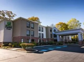Holiday Inn Express Hotel & Suites West Chester by IHG