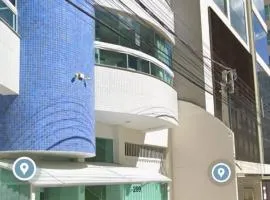 Apartamento para alugar na temporada a 150m do mar