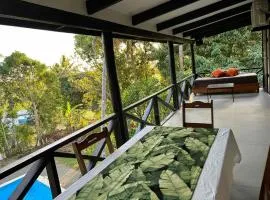 Yatu Lau Transit Hotel