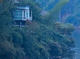 Jung Ja Hut