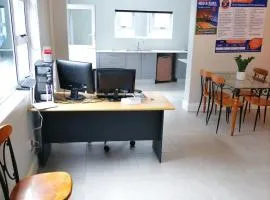 Neo & Ruks Guest House Salt River 1