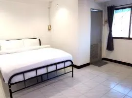 GO INN Patong Beach หาดป่าตอง