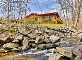 4 Bedroom Log Cabin with Stream and Great Location