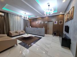 CIRCUSSE SUITES AND APARTMENT ltd, готель у місті Абуджа