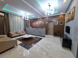 CIRCUSSE SUITES AND APARTMENT ltd