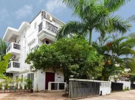 VILLA M - WHITE CASTLE 'B' Vagator 4BHK Private Pool, Breakfast Included