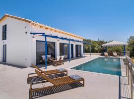 Villa-Islay, hôtel à Fternón