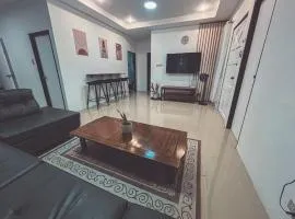 Full AC 3BR & Living Rm entire vacation home at Vigan City