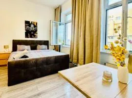 Comfy 3BR in a Shared Apt, 10Min to FAC Platz