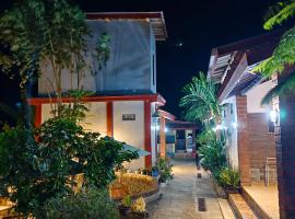 KOPIKUIN bromo homestay, pet-friendly hotel in Probolinggo
