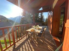 Vrijstaand chalet in het groen met ruim terras en 6 slaapkamers, hotel din Oz