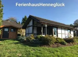 Henneglück mit Fernblick!