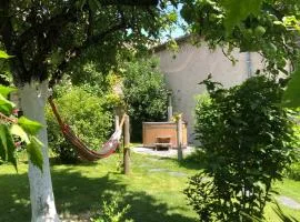 Le Petit Clos d'Anjou avec Bain nordique et sauna