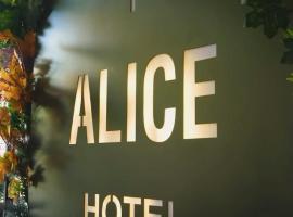 Alice Hotel Antalya, hotel en Lara
