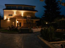 Le Pernici Apartments, hotel v destinaci Mascalucia
