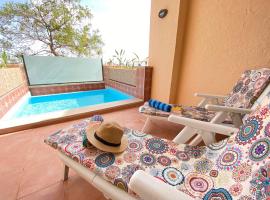 Lujoso Apartamento en el tranquilo Resort Hacienda del Alamo, hotel di Murcia