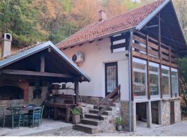 KavanaKunt, hotel v destinaci Aranđelovac