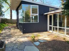 Get Ready for Spring Mid-Century Modern Relaxing, Retreat