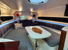 Barco Alojamiento, barco en Valencia