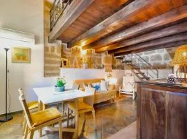Alghero Old Town Apartment Steps to Sea and Scenic Ramparts