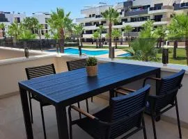 Sunrise new apartment with pool