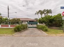 Linda Casa 30m da Praia em Floripa RTT1905