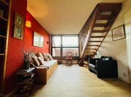 Duplex 3 étoiles, 4 pièces, terrasse, parking à Méaudre - FR-1-737-27