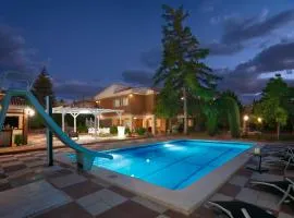 Villa Granada Garden Deluxe