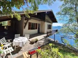 Lago Azzurro Infinity View - Happy Rentals