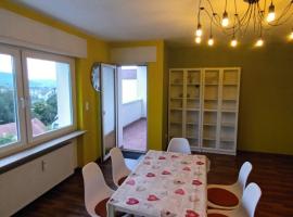 Ferienwohnung 98mq, hotel v destinaci Konz