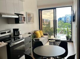 Apartamento Siena, 1 Habitaci&oacute;n, Edificio Brunelo, Zona 10, готель з басейнами у місті Estaci&oacute;n Pamplona