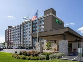 Holiday Inn Express & Suites Ft. Washington - Philadelphia by IHG