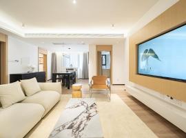 Modern 3brs wis CAC&Fheating,near Jing'an Temple, hotel a Xangai