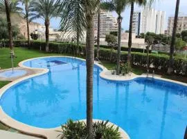 Apto en Cullera con terraza, piscina, parking y wifi gratis