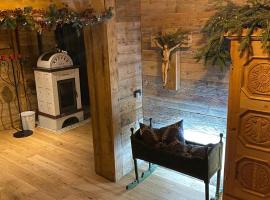 Hotel Almhof、サン・カンディドのホテル