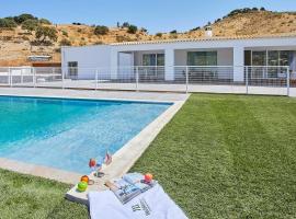 Villa Vista Hermosa Olvera by Ruralidays, hotel in Olvera