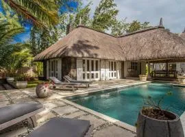 Magnificent Waterfront Villa