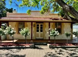 Telegraph Cottage