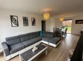 Villa ISKA - 6Velos-Calme-Piscine-Moderne-Centre-Port-Plages