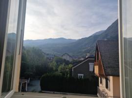 Chez Julie et Julien, hotel s parkováním v destinaci Saint-Jean-de-Maurienne