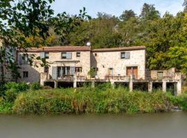 Le Cottage de Jousseaume, hotel v destinaci Mortagne-sur-Sèvre
