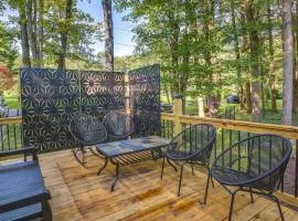 Family-Friendly Newfield Studio 9 Mi to Ithaca!