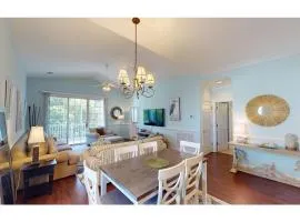 Golfer Hideaway in Prestigious Litchfield