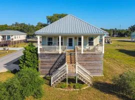 Peaceful Setting with Coastal Views Gulfport Haven